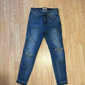 Madewell jeans. Size 28. 9” High-Rise Skinny